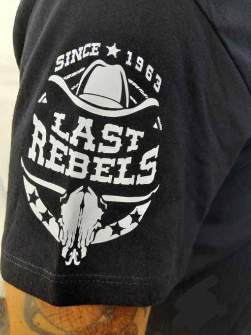 Tee-Shirt       --" Loup avec clé Rebels for ever"--