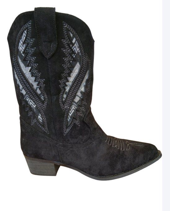 Botte façon daim noir à motifs