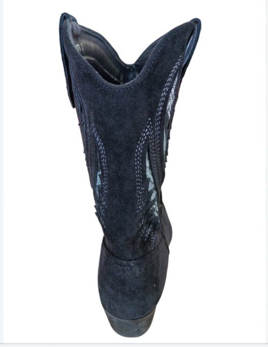 Botte façon daim noir à motifs