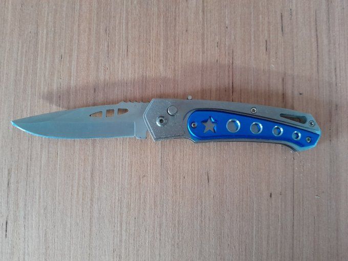Couteau bleu "étoile"