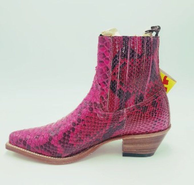 Piton barr. Fuchsia