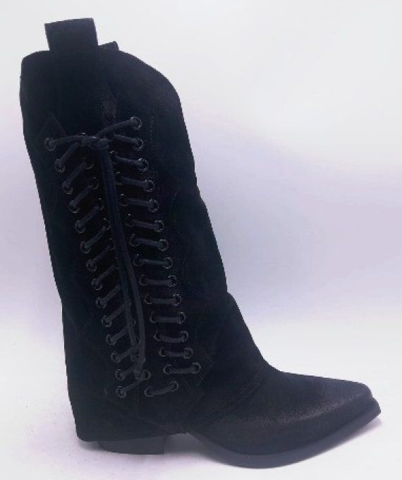 Botte à revers noir à lacets