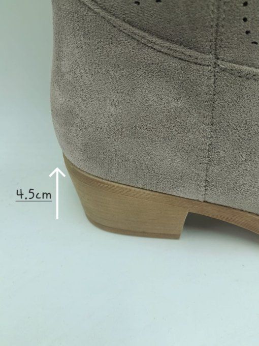 Botte ajourée grise