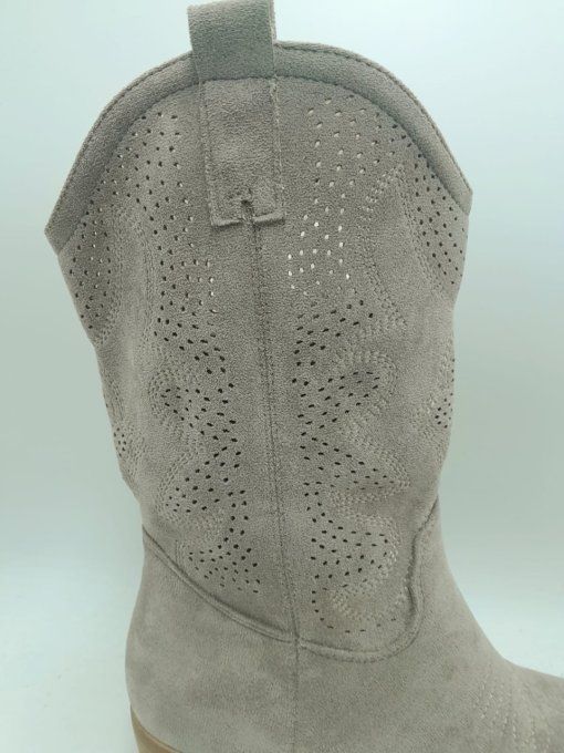 Botte ajourée grise