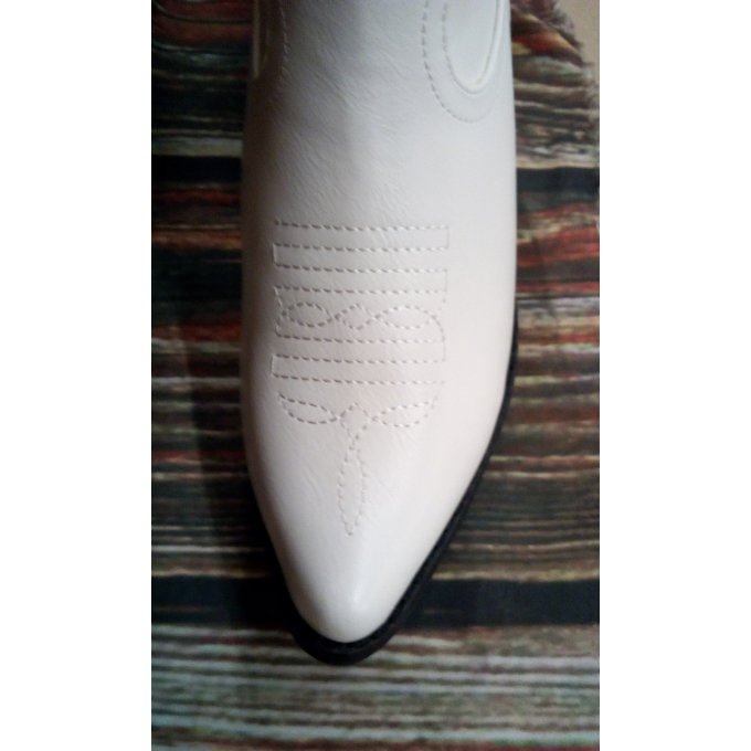 Botte Suredelle white