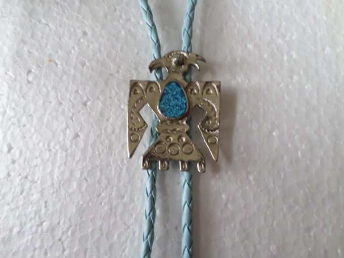 Cravate bolotie aigle avec façon pierre turquoise