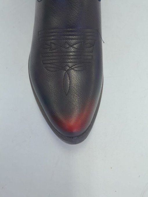 Botte noir patiné rouge