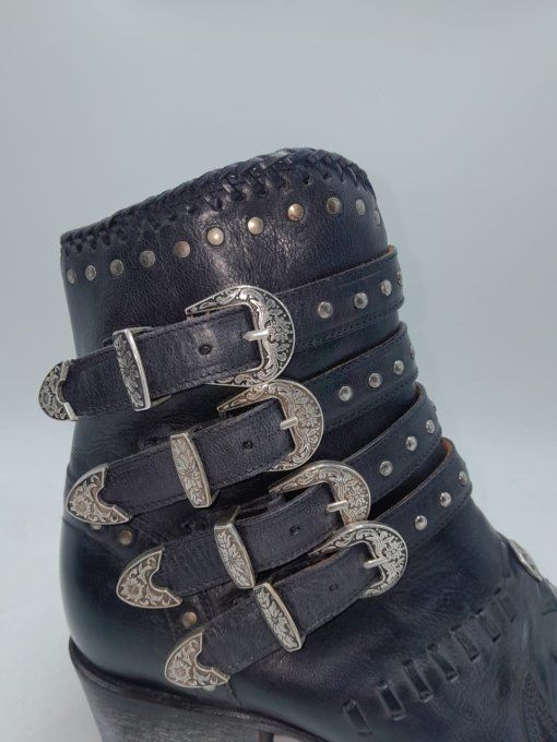 Rustic Tila noir (4 boucles)