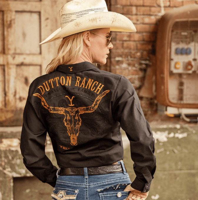 YELLOWSTONE - Blouse Protect the Family-