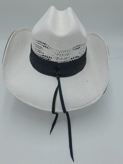 Chapeau blanc ♡ broderies noir