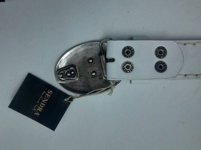 Ceinture blanche "crâne"